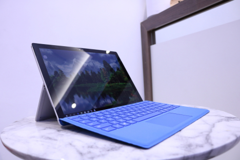 Surface Pro 4 ( i7/8GB/256GB ) + Type Cover 6